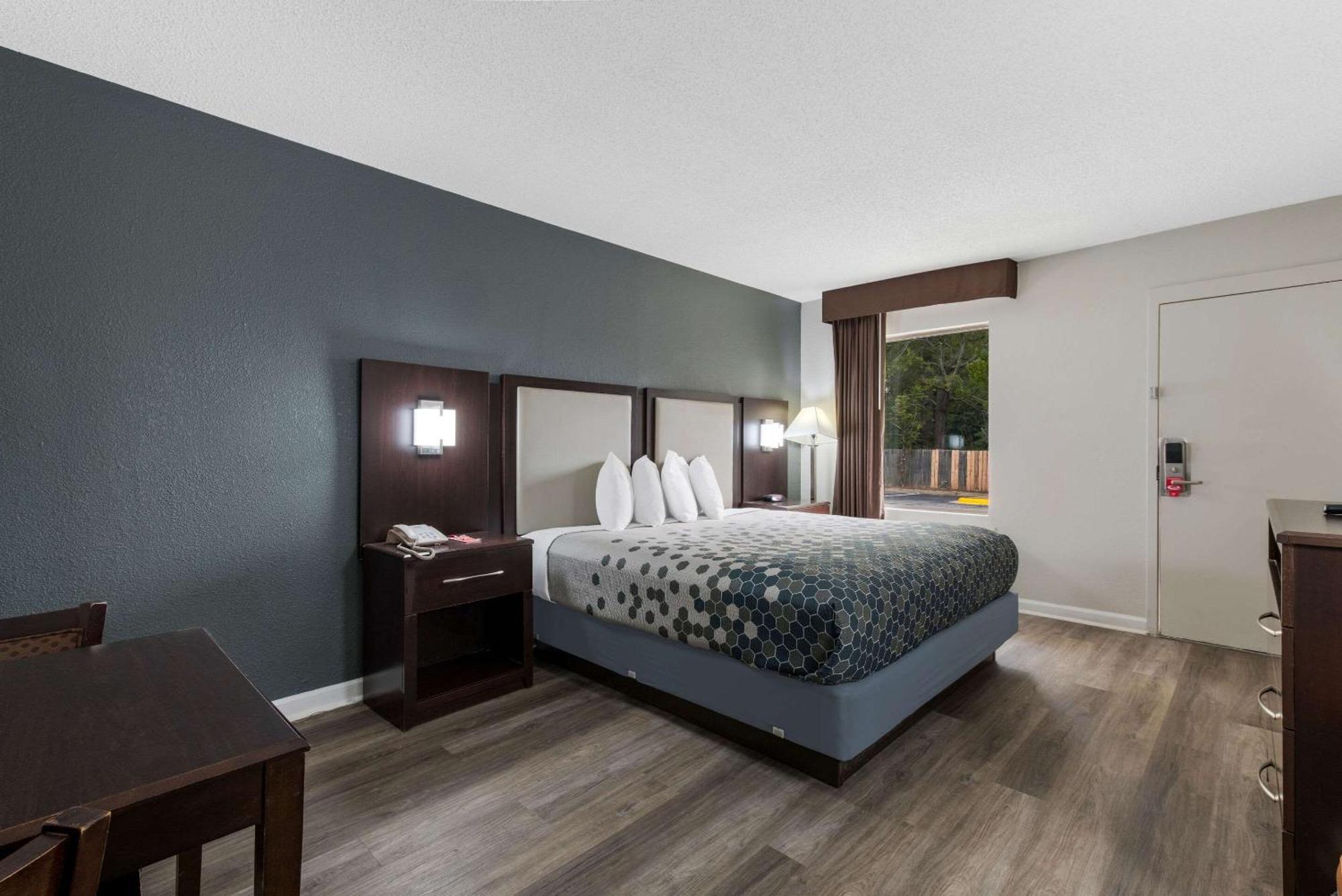 Palmetto Inn&Suites Cheraw Esterno foto