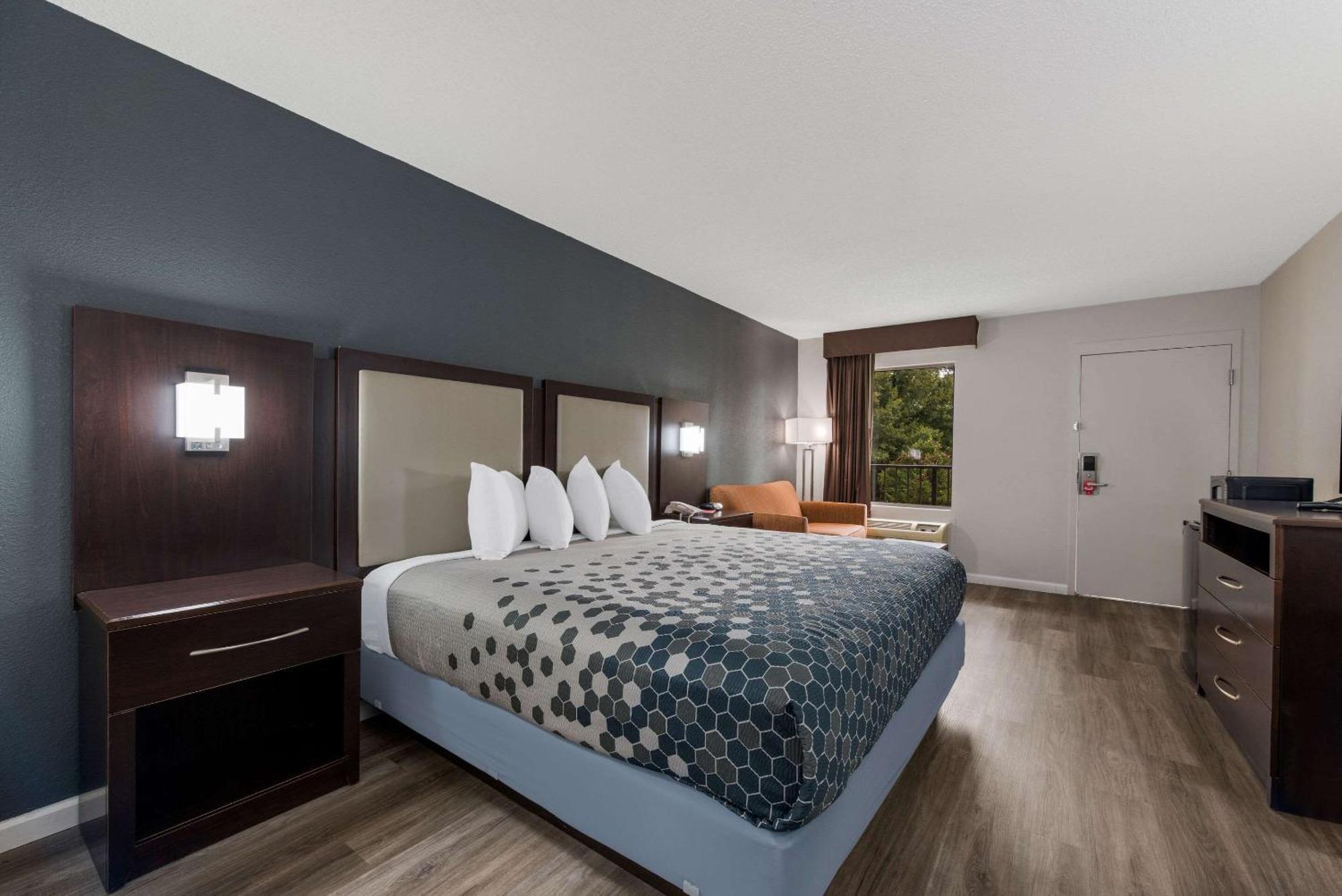 Palmetto Inn&Suites Cheraw Esterno foto