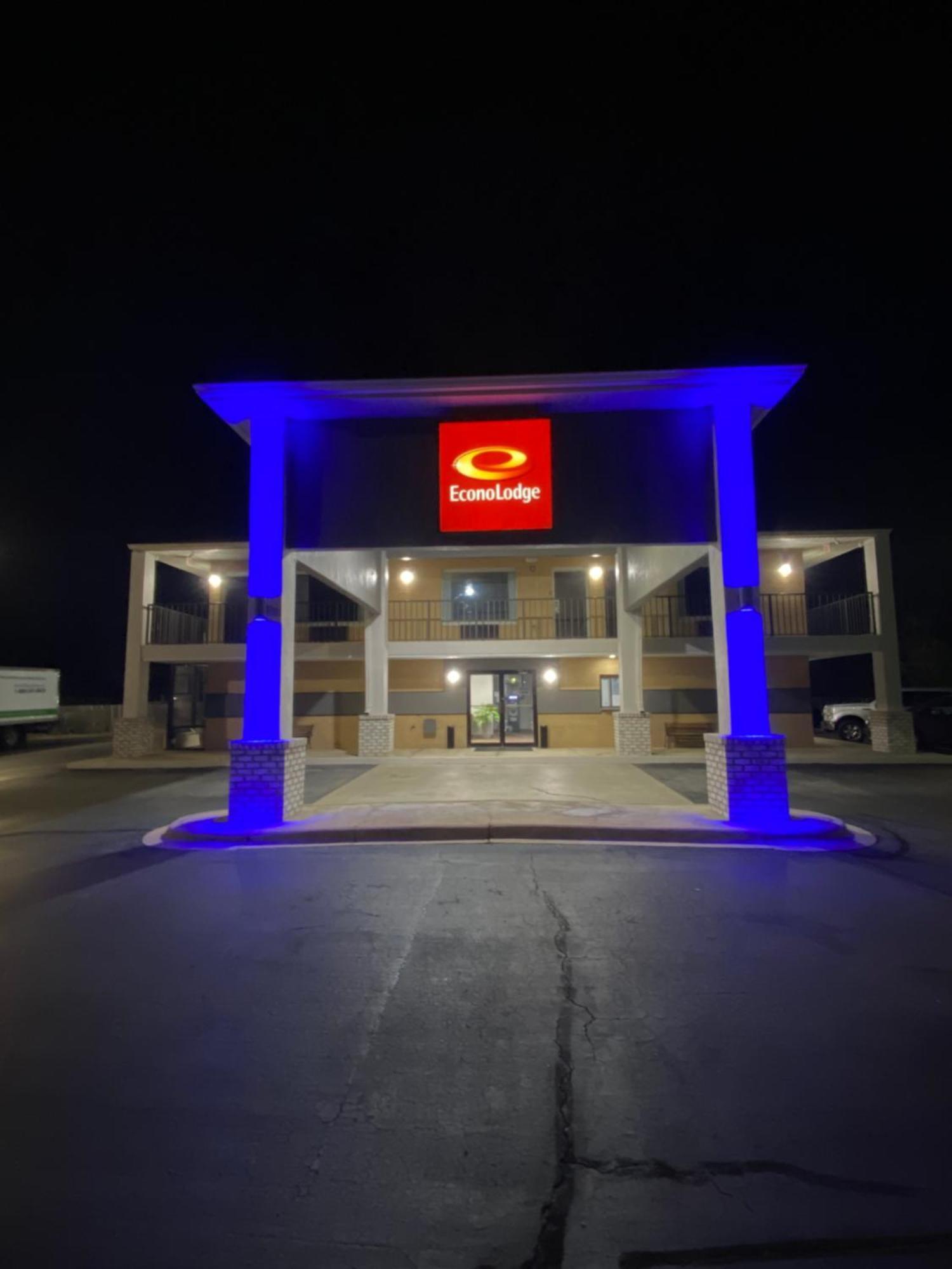 Palmetto Inn&Suites Cheraw Esterno foto