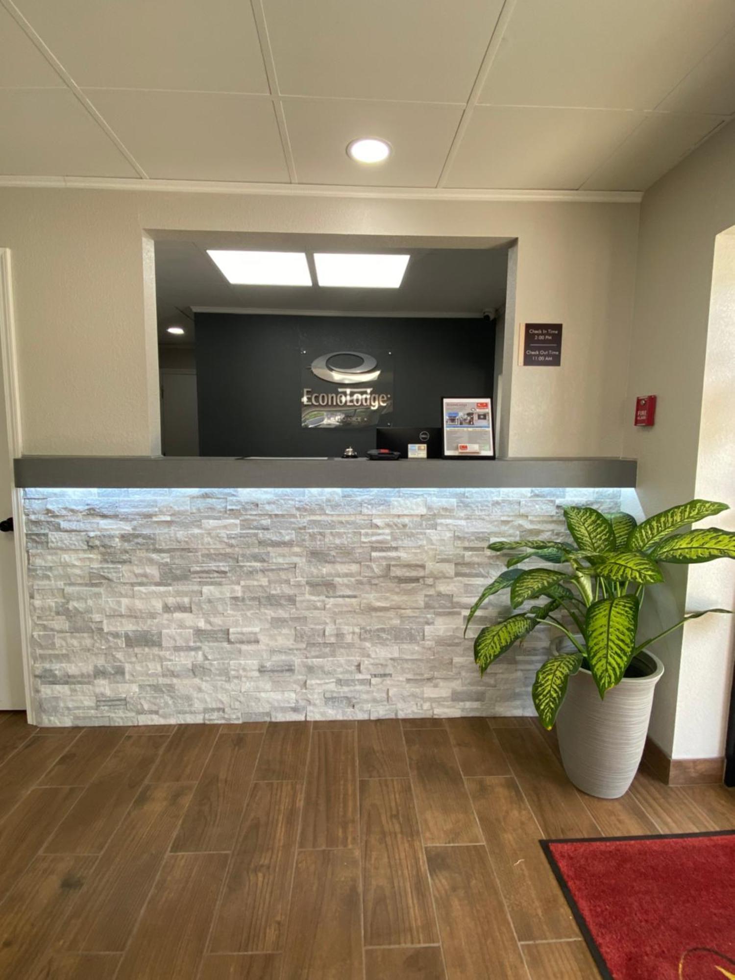 Palmetto Inn&Suites Cheraw Esterno foto